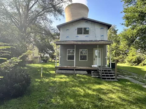 711 W 4th St, Michigan City, IN 46360