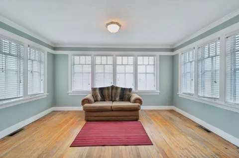 Living - 568 Johnson St, Gary, IN 46402 photo 2 of 4