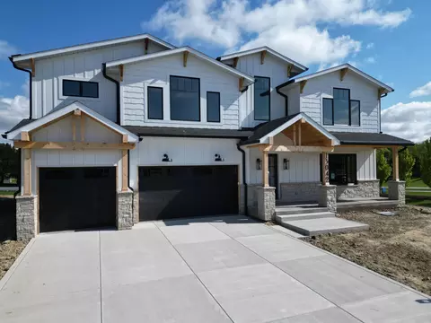 13042 Spirea Ave, Saint John, IN 46373