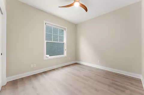 Bedroom - 1504 Waverly Rd, Porter, IN 46304 photo 2 of 4
