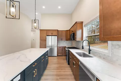 Kitchen - 1504 Waverly Rd, Porter, IN 46304 photo 4 of 4