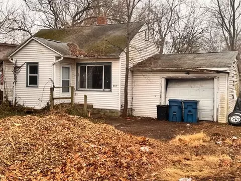3017 W 40th Pl, Gary, IN 46408 photo 1