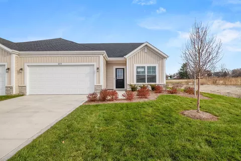 6214 River Run Ave, Portage, IN 46368