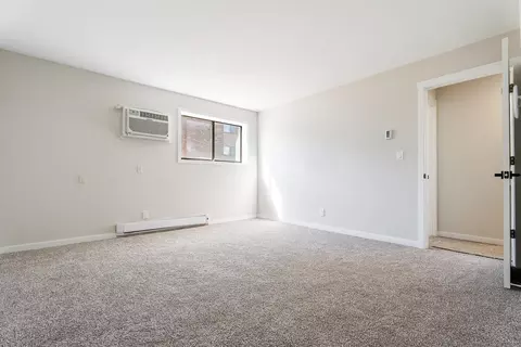 Living - 5536 Cedar Point Dr #A16, Crown Point, IN 46307 photo 4 of 4