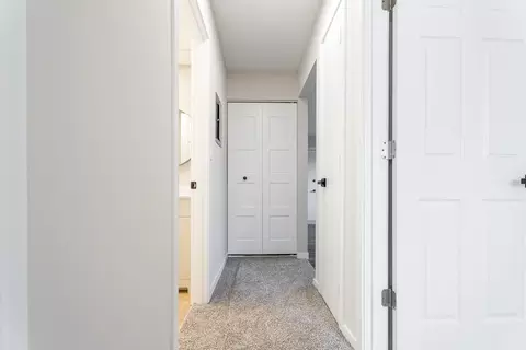 Entry Way - 5536 Cedar Point Dr #A16, Crown Point, IN 46307 photo 2 of 3