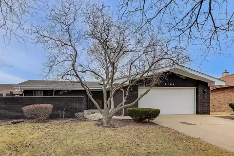 2104 Cardinal Dr, East Chicago, IN 46312