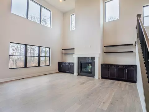 1651 Trailbrook Dr, Valparaiso, IN 46385 photo 7