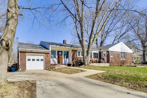 601 Madison St, Valparaiso, IN 46385