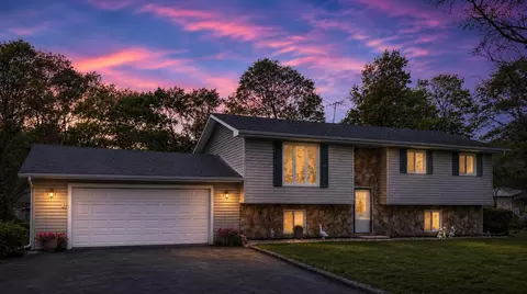 4092 Ethel St, De Motte, IN 46310