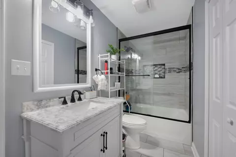 Bath - 7944 Harrison Ave, Munster, IN 46321 photo 2 of 3