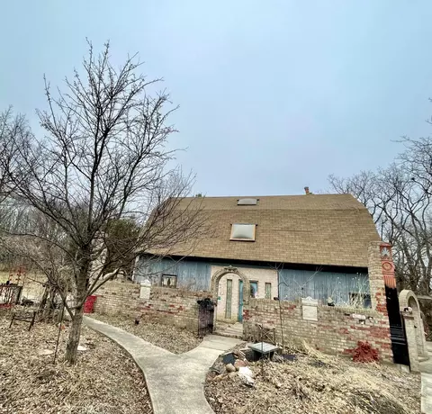 641 N 200, Valparaiso, IN 46383