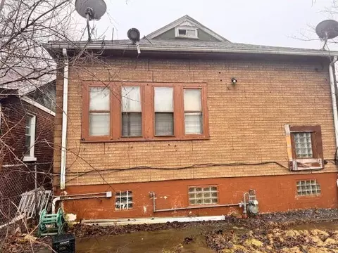 Exterior - 1686 W 10th Pl, Gary, IN 46404 photo 3 of 3
