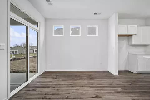 Living - 7676 W 106th Pl, Crown Point, IN 46307 photo 2 of 2