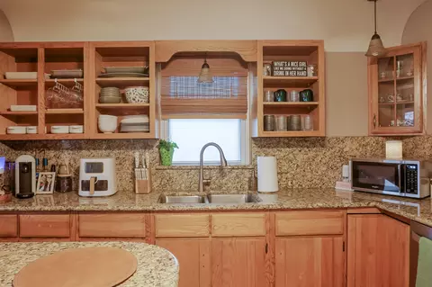 Kitchen - 141 N Dwiggins St, Griffith, IN 46319 photo 4 of 9