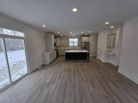 Living - 1180 Putman Pl, Chesterton, IN 46304 photo 1 of 2