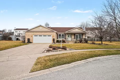 1448 Cynthia Ct, Schererville, IN 46375
