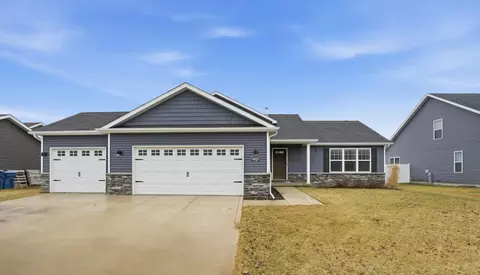 Exterior - 14935 Ivy St, Cedar Lake, IN 46303 photo 3 of 5