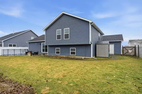 Exterior - 14935 Ivy St, Cedar Lake, IN 46303 photo 4 of 5