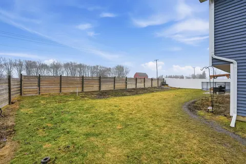 Exterior - 14935 Ivy St, Cedar Lake, IN 46303 photo 5 of 5
