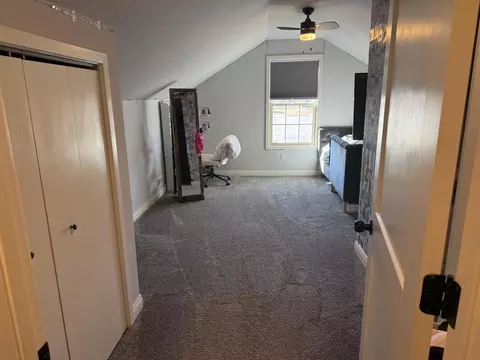 Entry Way - 702 19th St, De Motte, IN 46310 photo 2 of 3