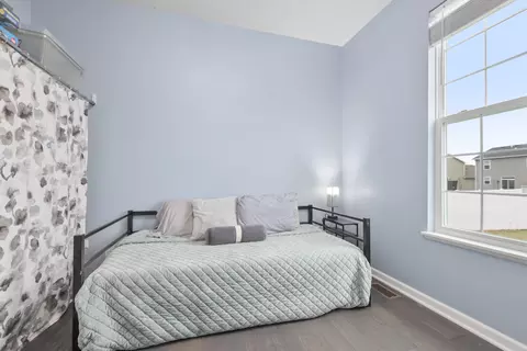 Bedroom - 10411 Douglas Dr, Saint John, IN 46373 photo 1 of 4