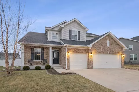 Exterior - 10411 Douglas Dr, Saint John, IN 46373 photo 2 of 5