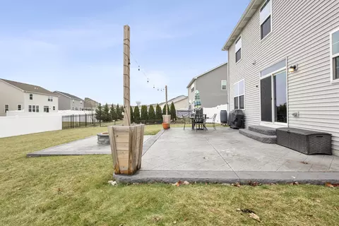 Exterior - 10411 Douglas Dr, Saint John, IN 46373 photo 3 of 5