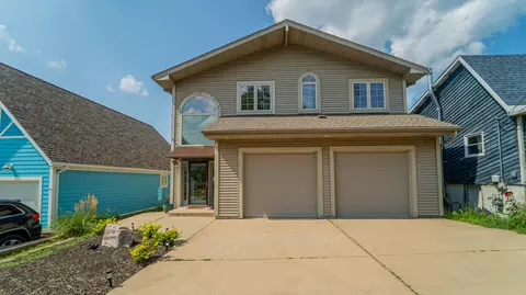 206 Hilltop Ave, Michigan City, IN 46360