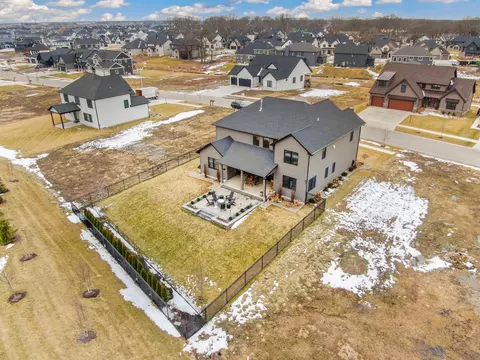View/Area - 9543 Corydalis Ave, Saint John, IN 46373 photo 2 of 3