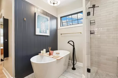Bath - 9543 Corydalis Ave, Saint John, IN 46373 photo 4 of 6