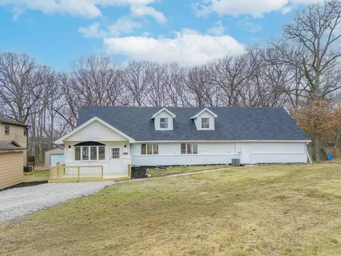 14610 Colfax Pl, Crown Point, IN 46307