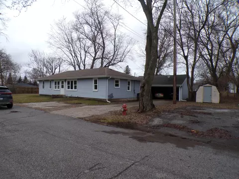 5076 Concord Ave, Portage, IN 46368