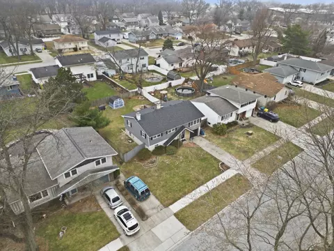 View/Area - 342 N Wright St, Griffith, IN 46319 photo 9 of 10