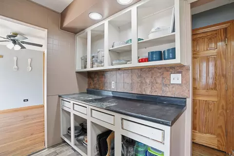 Kitchen - 342 N Wright St, Griffith, IN 46319 photo 4 of 5