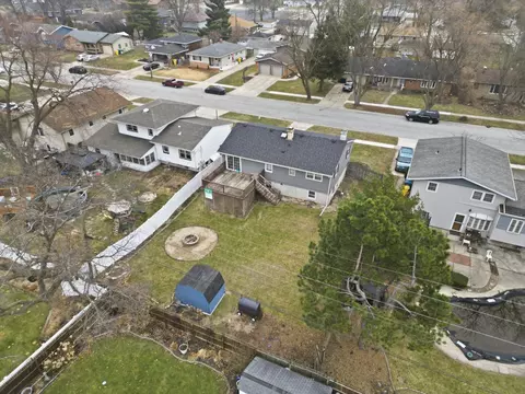 View/Area - 342 N Wright St, Griffith, IN 46319 photo 2 of 10