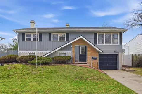 342 N Wright St, Griffith, IN 46319