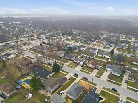 View/Area - 342 N Wright St, Griffith, IN 46319 photo 6 of 10