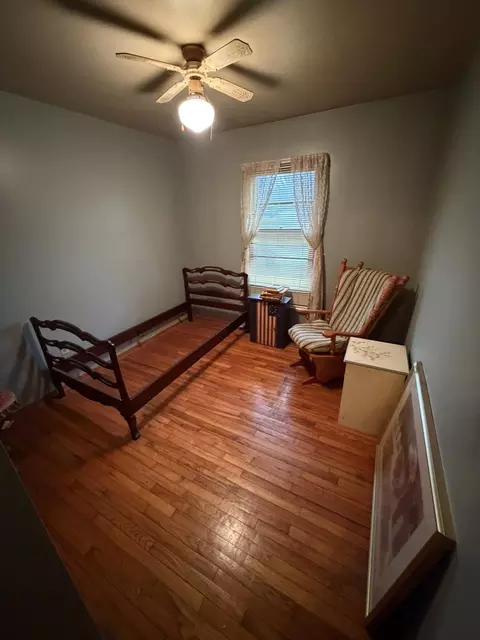 Bedroom - 5420 W 45th St, Gary, IN 46408 photo 5 of 5