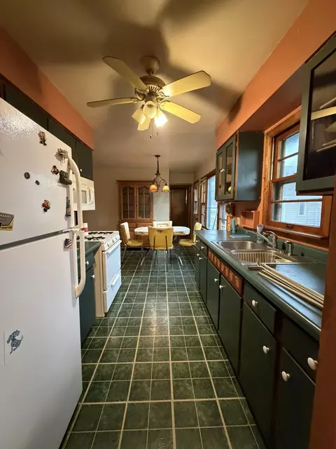 Kitchen - 5420 W 45th St, Gary, IN 46408 photo 1 of 2