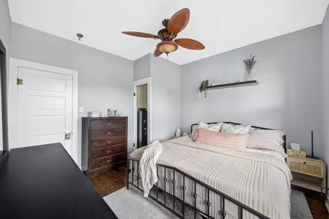 Bedroom - 1346 Stanton Ave, Whiting, IN 46394 photo 2 of 3