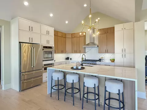 Kitchen - 10102 Lakeview Dr, Saint John, IN 46373 photo 1 of 1