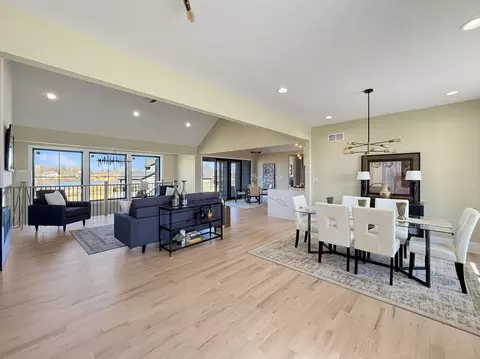Dining - 10102 Lakeview Dr, Saint John, IN 46373 photo 1 of 2