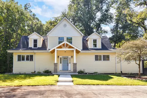 3721 W 133rd Ave, Crown Point, IN 46307