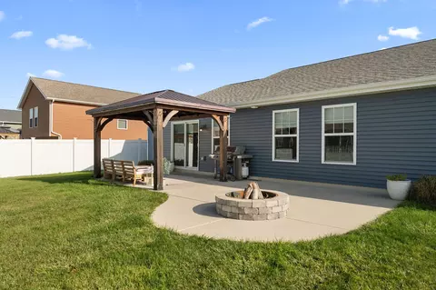 Exterior - 14924 Euclid St, Cedar Lake, IN 46303 photo 3 of 6