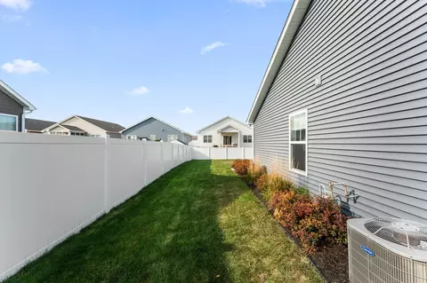 Exterior - 14924 Euclid St, Cedar Lake, IN 46303 photo 5 of 6