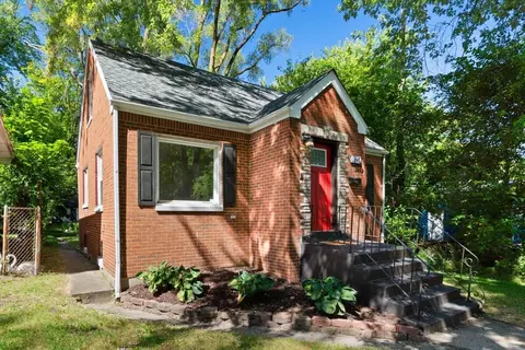 Exterior - 3642 Buchanan St, Gary, IN 46408 photo 2 of 4
