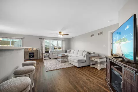 Living - 13679 Blue Springs Ct, Dyer, IN 46311 photo 1 of 1