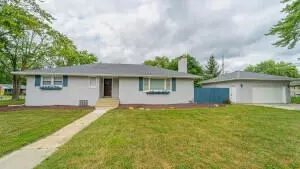 276 W 68th Pl, Merrillville, IN 46410