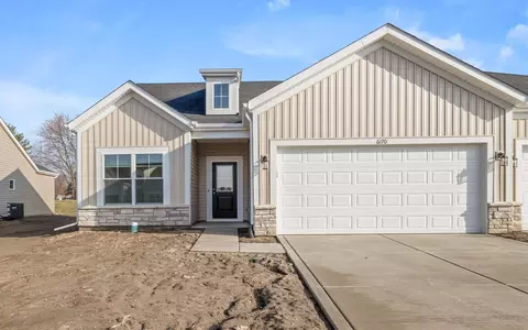 6170 River Run Ave, Portage, IN 46368