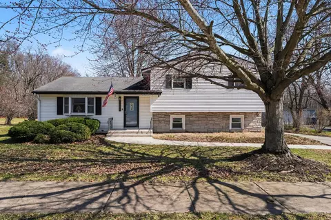 1904 Sherman St, Schererville, IN 46375